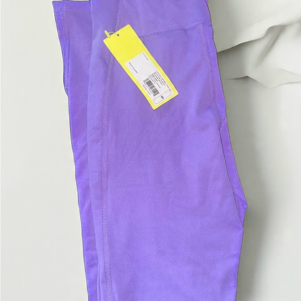 All in motion violet leggings